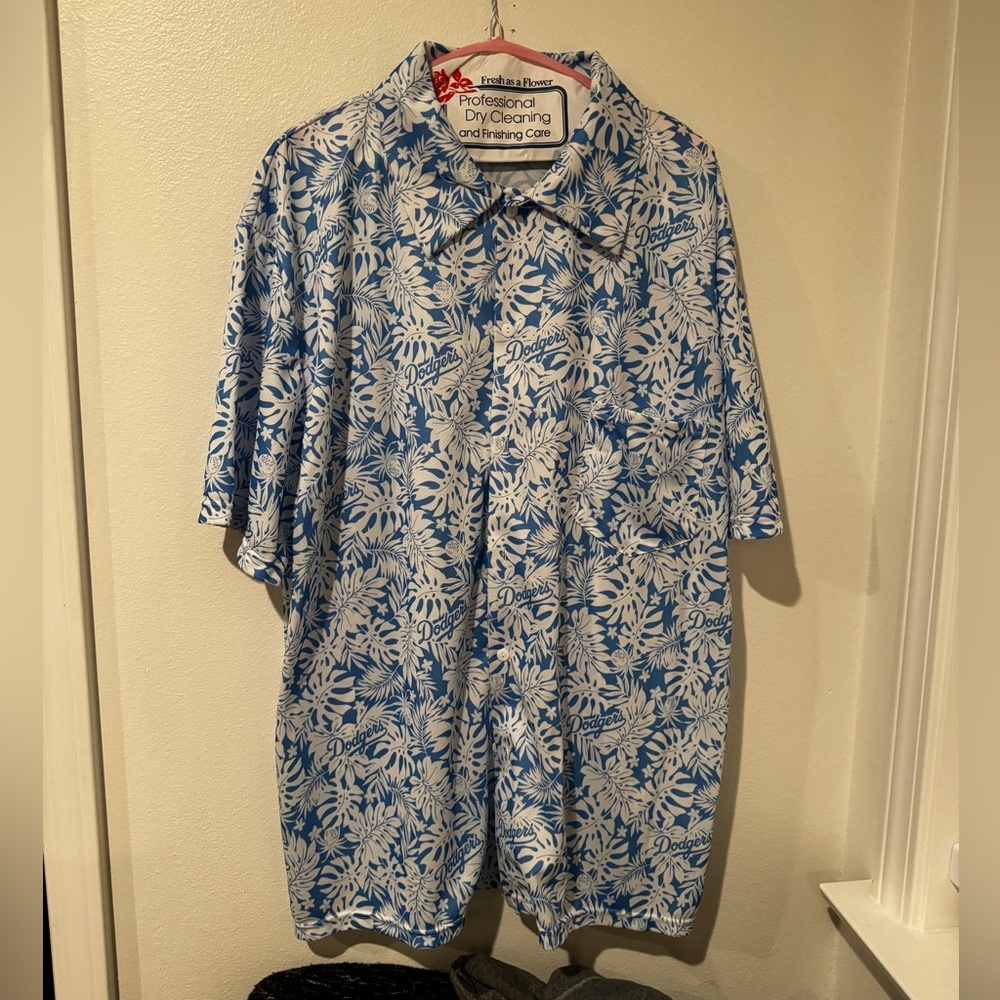 Los Angeles Dodgers Hawaiian Shirt